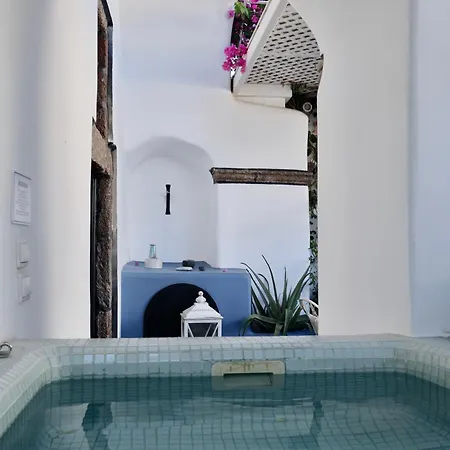 Orpheus Santorini Megalohóri