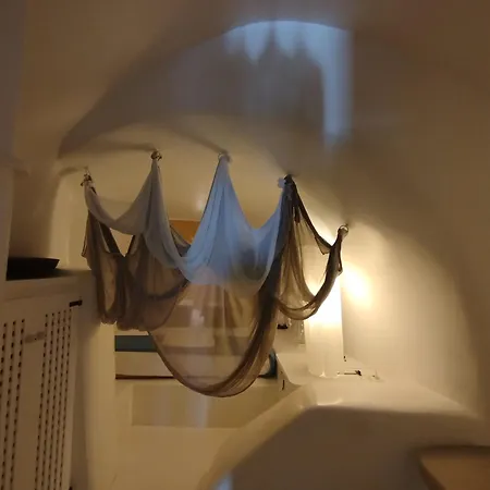 Orpheus Santorini *