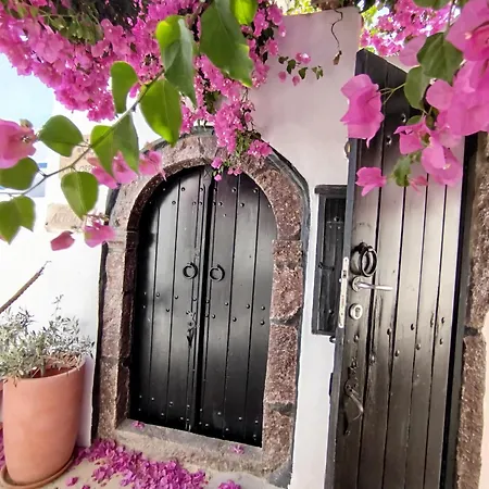 Orpheus Santorini Villa Megalohóri