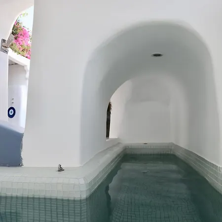 Villa Orpheus Santorini *