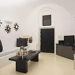 Orpheus Santorini *
