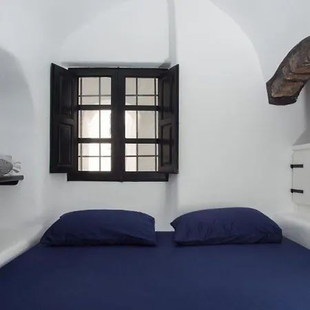 Orpheus Santorini *