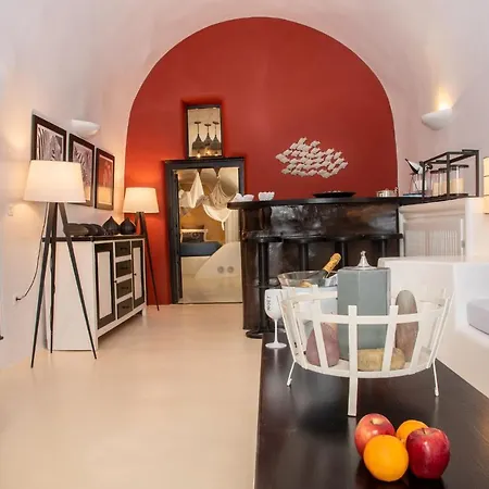 فيلة Orpheus Santorini