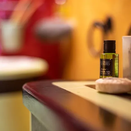 Orpheus Santorini * ميغالوخوري