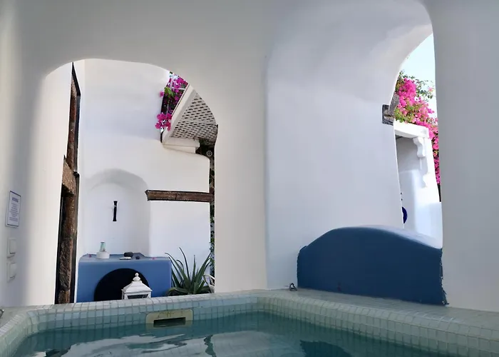 Orpheus Santorini Willa *